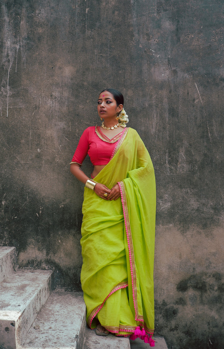 Rangdhaaga Neon Zari Mulmul Cotton Saree mul cotton saree By Ankita