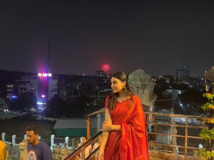 Rangdhaaga Red Mini Zari Lining Cotton Saree