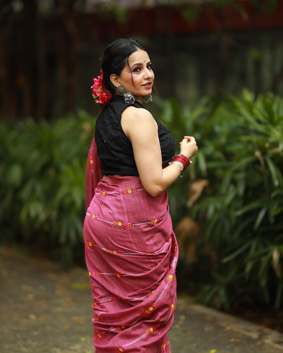 Rangdhaaga purple embroidery cotton saree