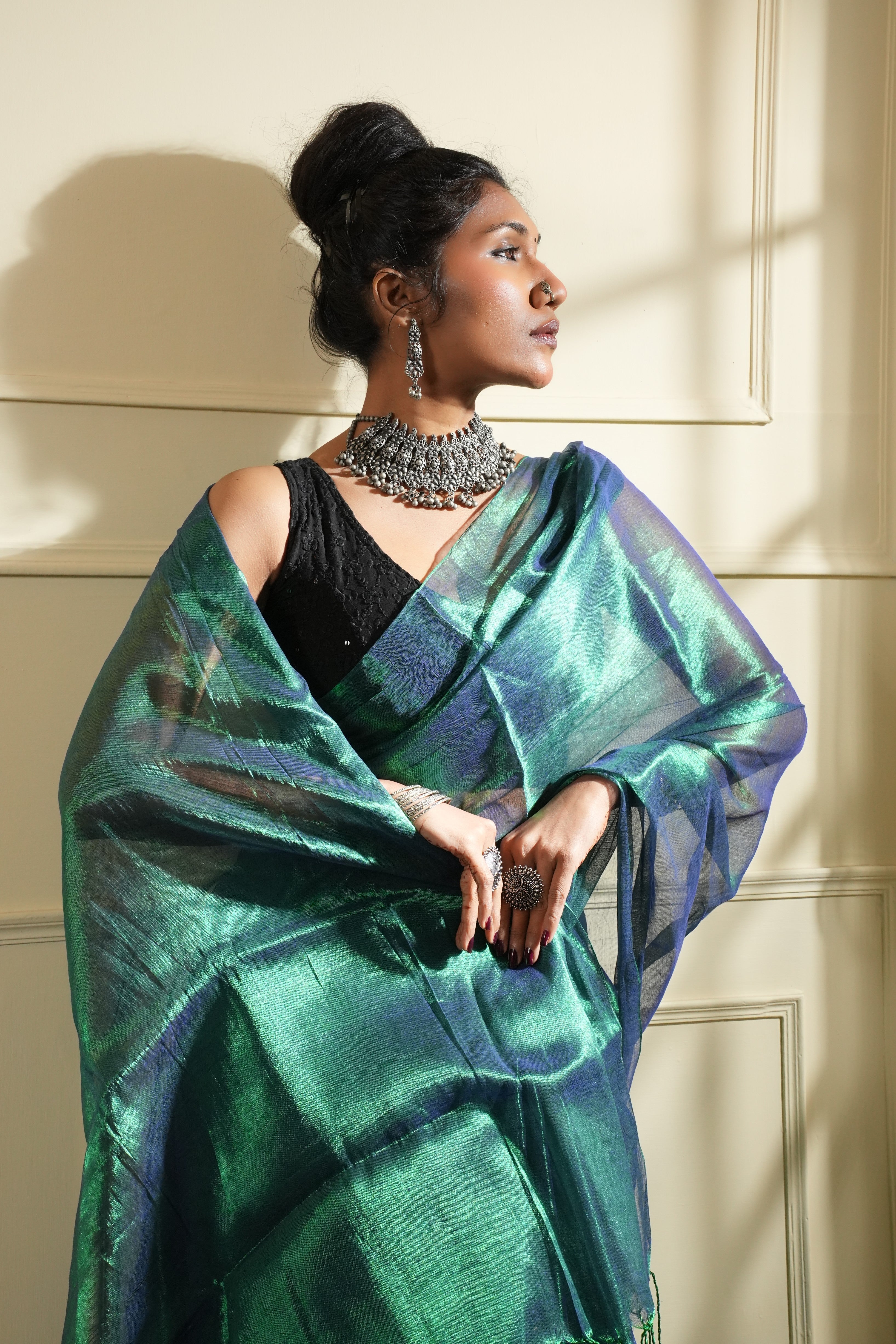 RangDhaaga Dark Green Raga Tissue Saree - By Shreya
