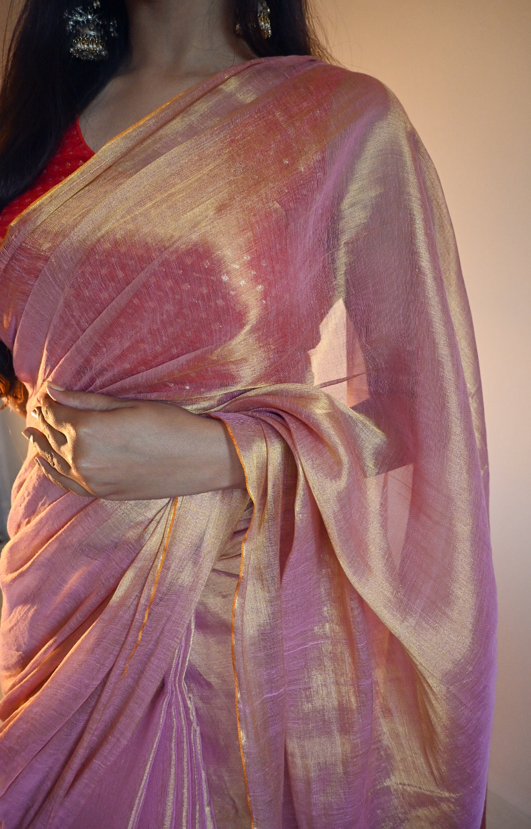 RangDhaaga Rose Pink With Golden Dual Tone Raga Tissue Saree