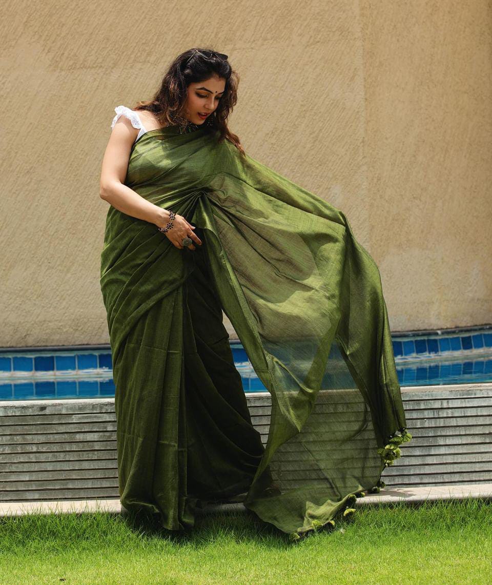 Rangdhaaga Mehndi Green Cotton Saree