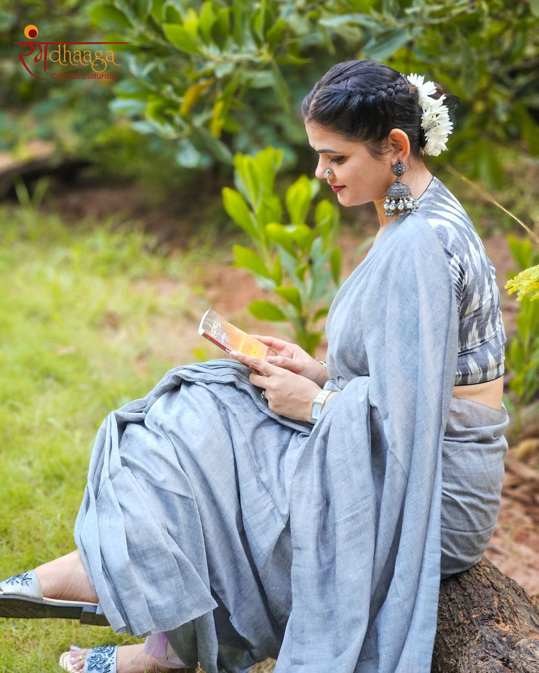 RangDhaaga Grey Khadi Saree