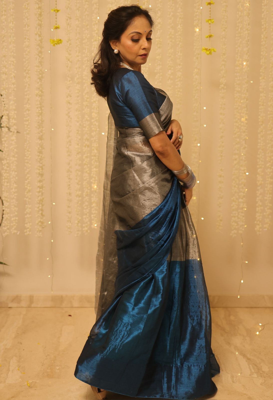 RangDhaaga Blue with Silver Sparkle Glow Raga Tissue saree