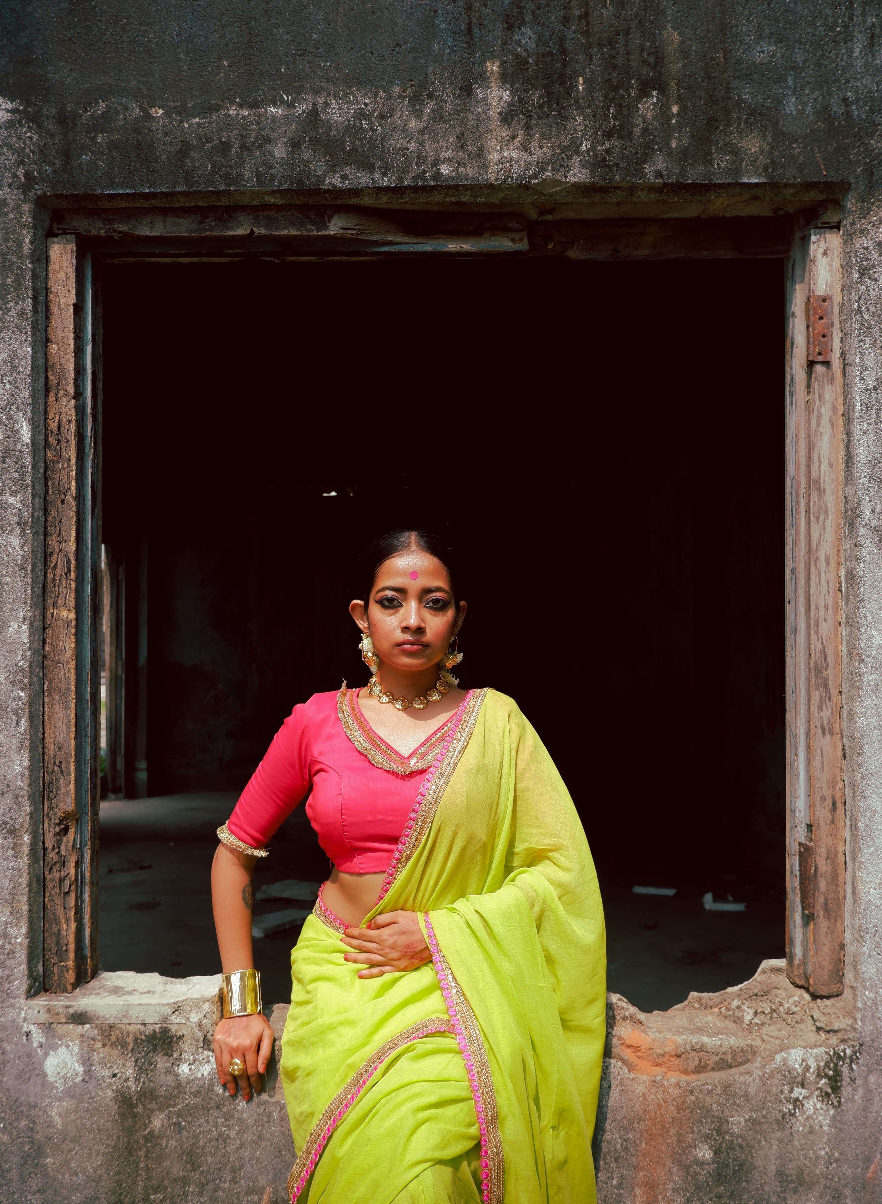 Rangdhaaga Neon Zari Mulmul Cotton Saree mul cotton saree By Ankita