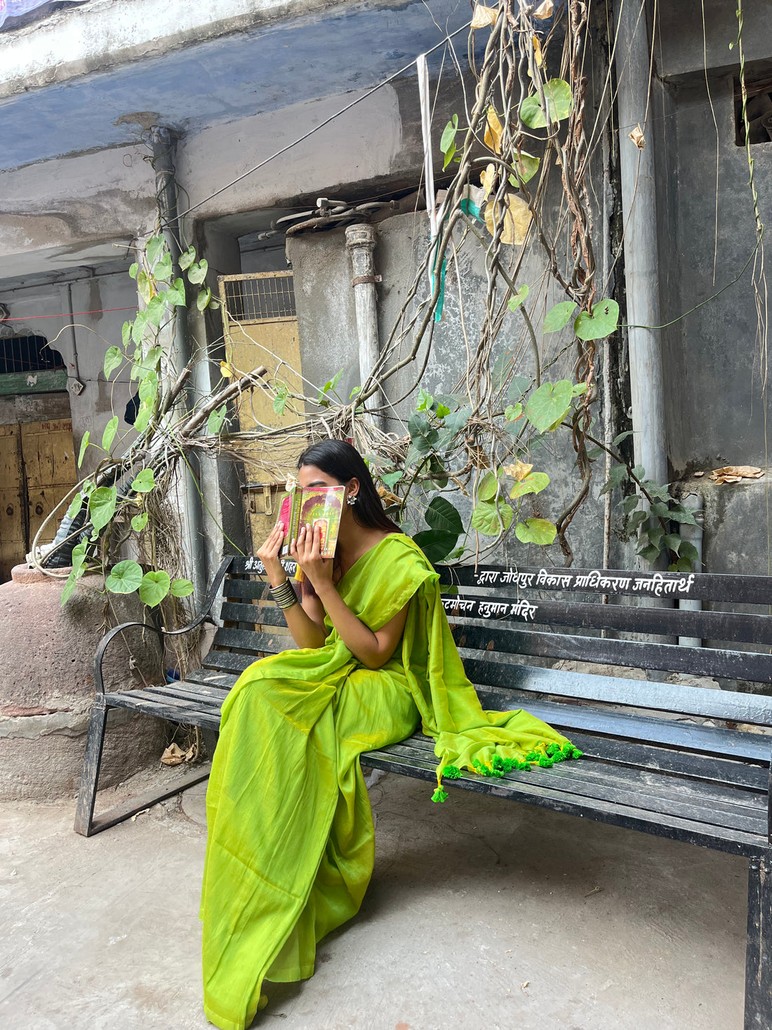 RangDhaaga parrot green cotton Saree