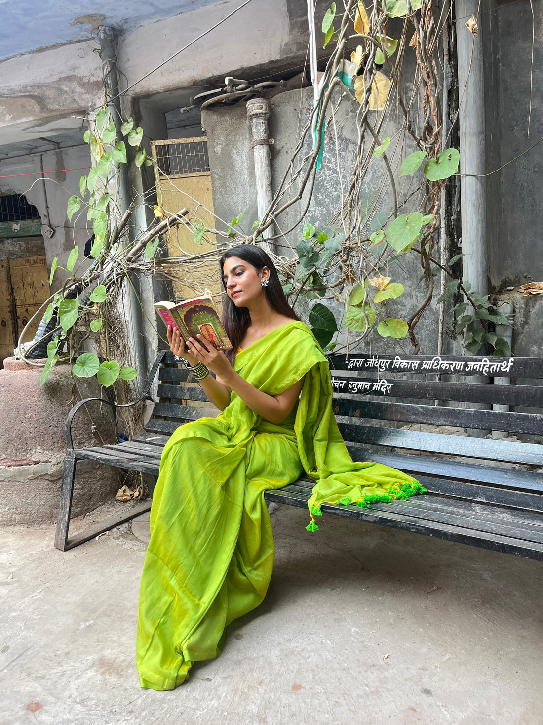 RangDhaaga parrot green cotton Saree