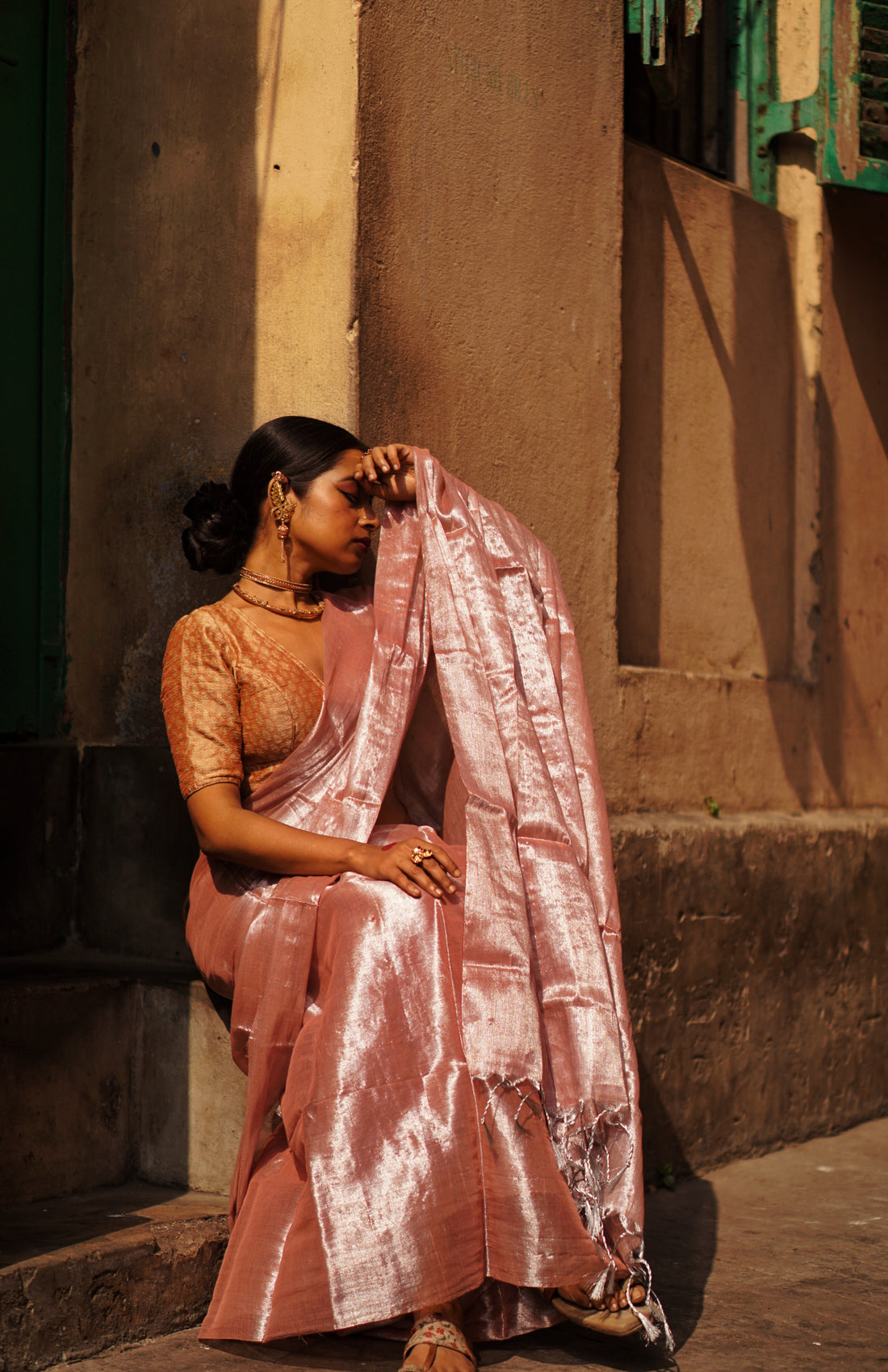 RangDhaaga Onion Pink Silver Tone Raga Tissue Saree