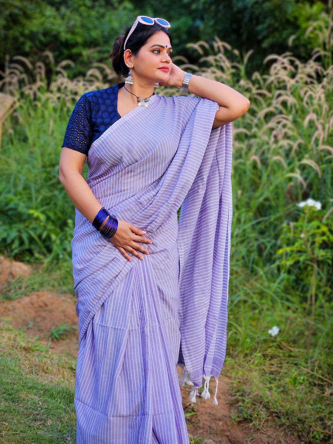 Rangdhaaga Lavender White Lining Cotton Saree