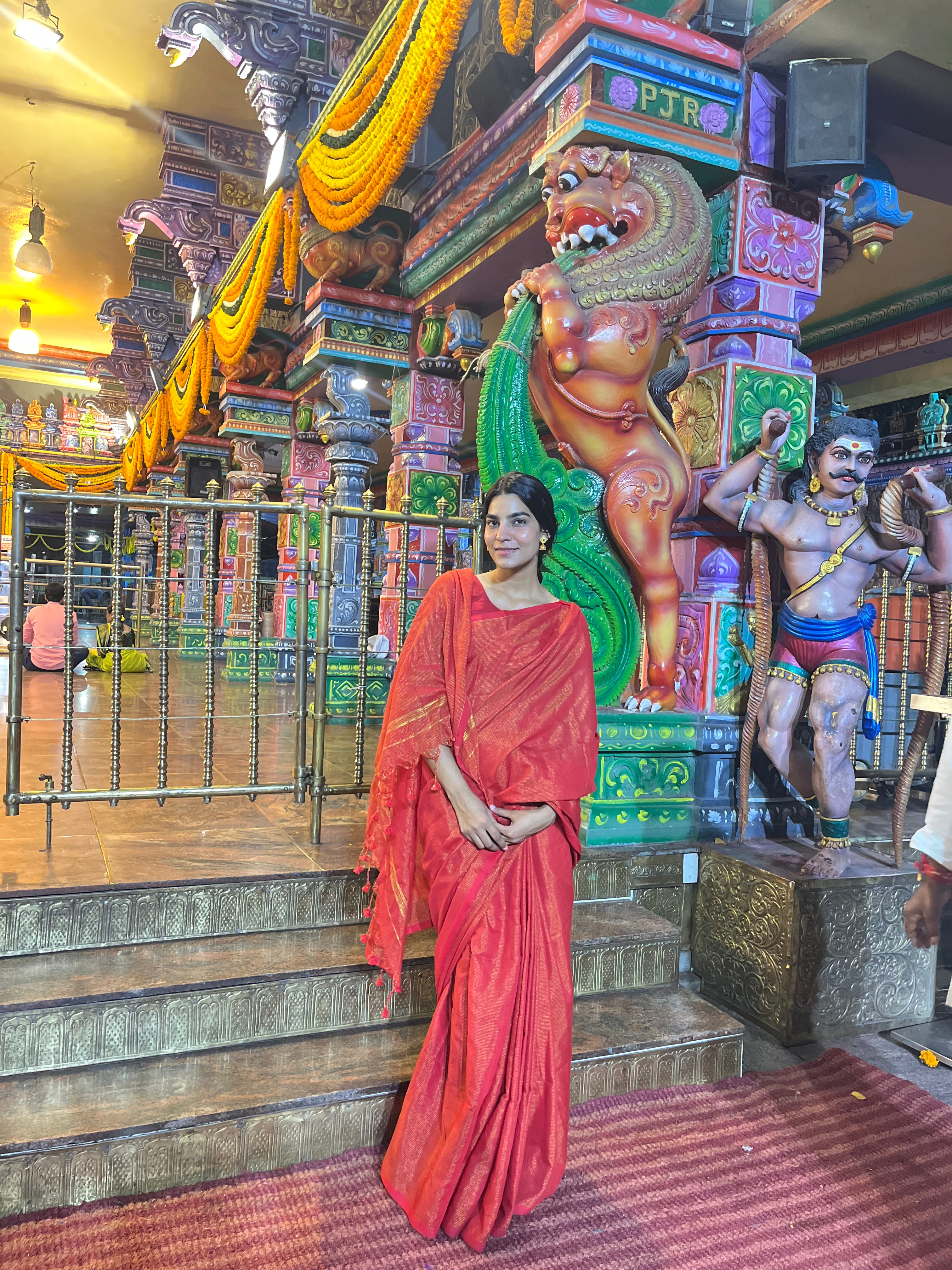 Rangdhaaga Red Mini Zari Lining Cotton Saree