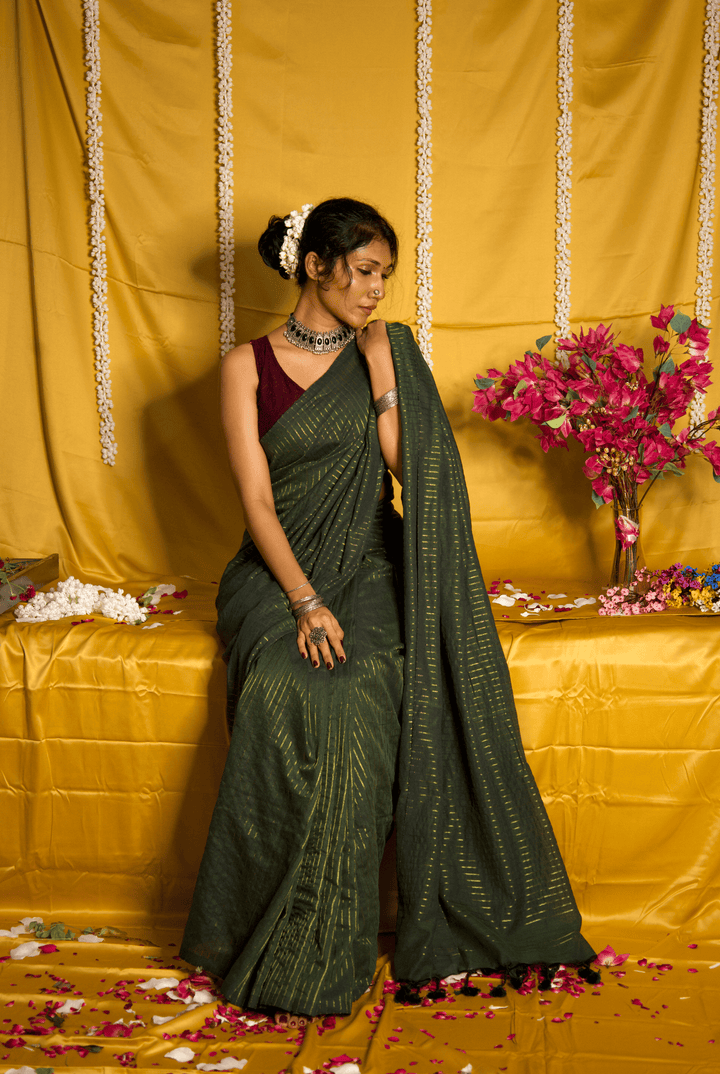 Rangdhaaga mehendi green zari lining cotton saree