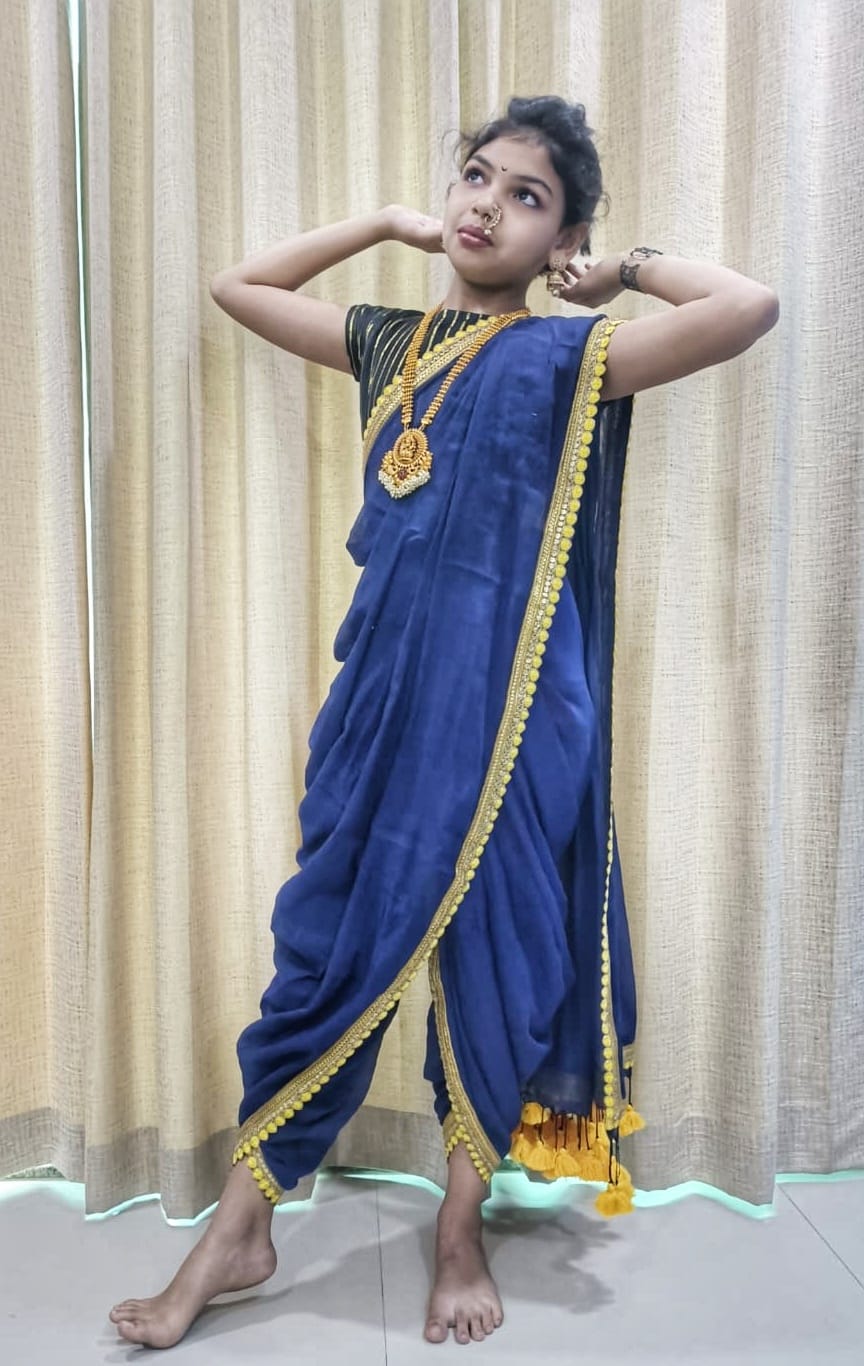 Rangdhaaga Blue Zari Mulmul Cotton Saree by Mrunal