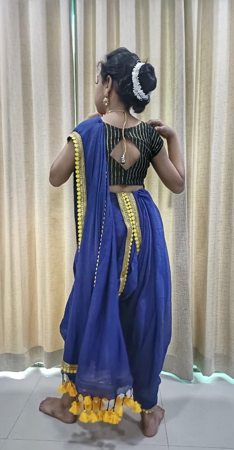 Rangdhaaga Blue Zari Mulmul Cotton Saree by Mrunal